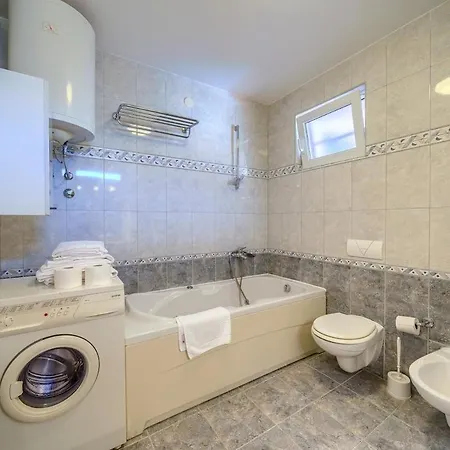 T5 - Kuca T2 Casa vacanze *